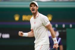 包含穆雷迎来十赛季高光表现，瑞士队球迷沸腾！的词条