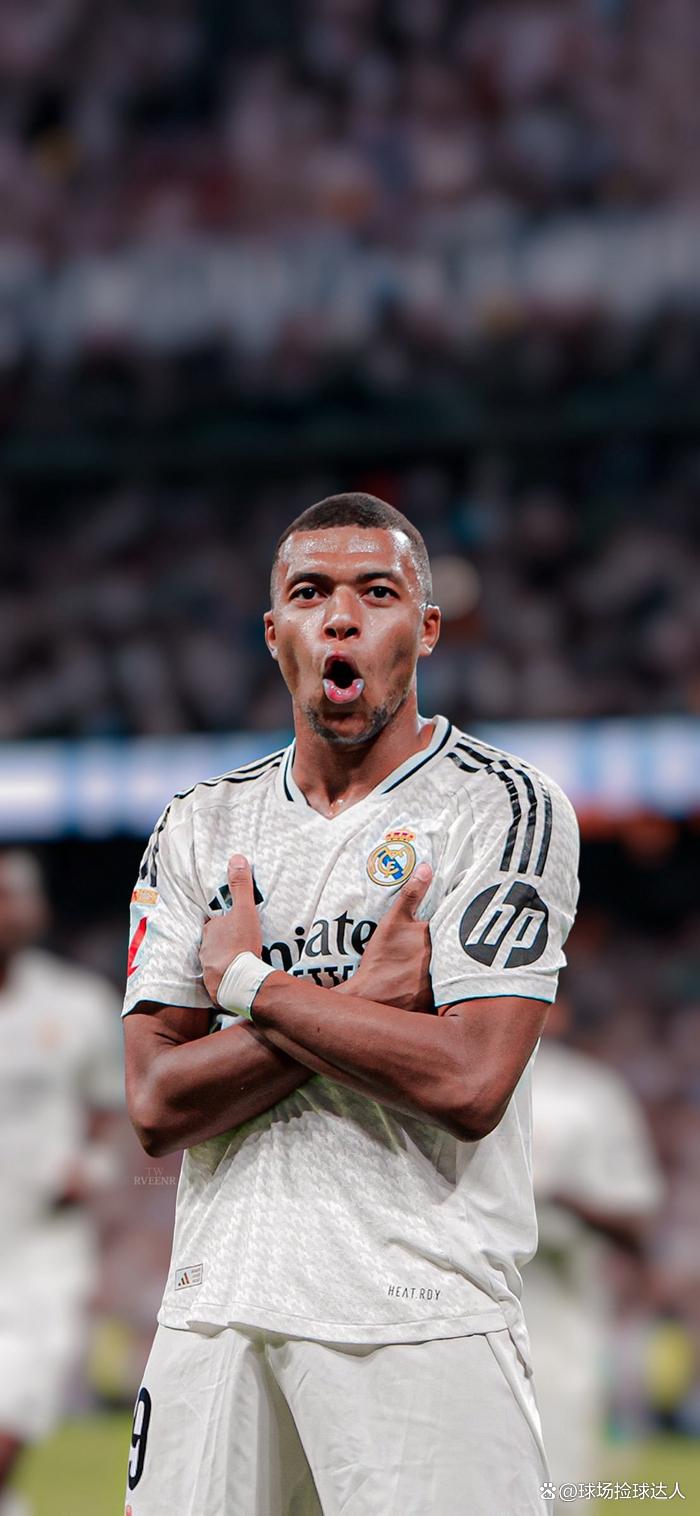 包含姆巴佩赛事官方发布势不可挡新规，利物浦争议不断！的词条